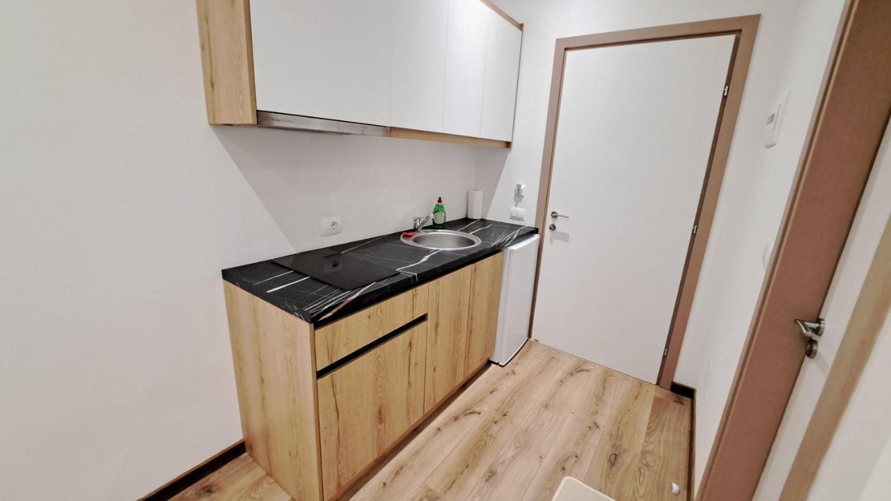 Apartaments Rraku Saranda Extérieur photo