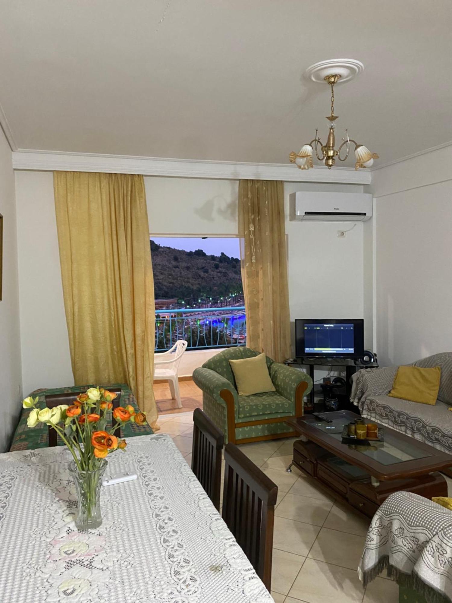 Apartaments Rraku Saranda Extérieur photo