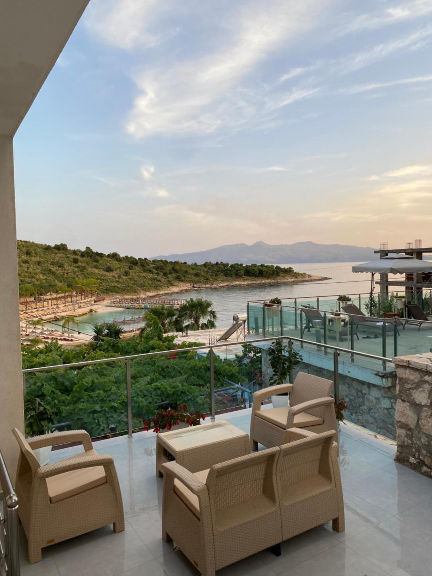 Apartaments Rraku Saranda Extérieur photo