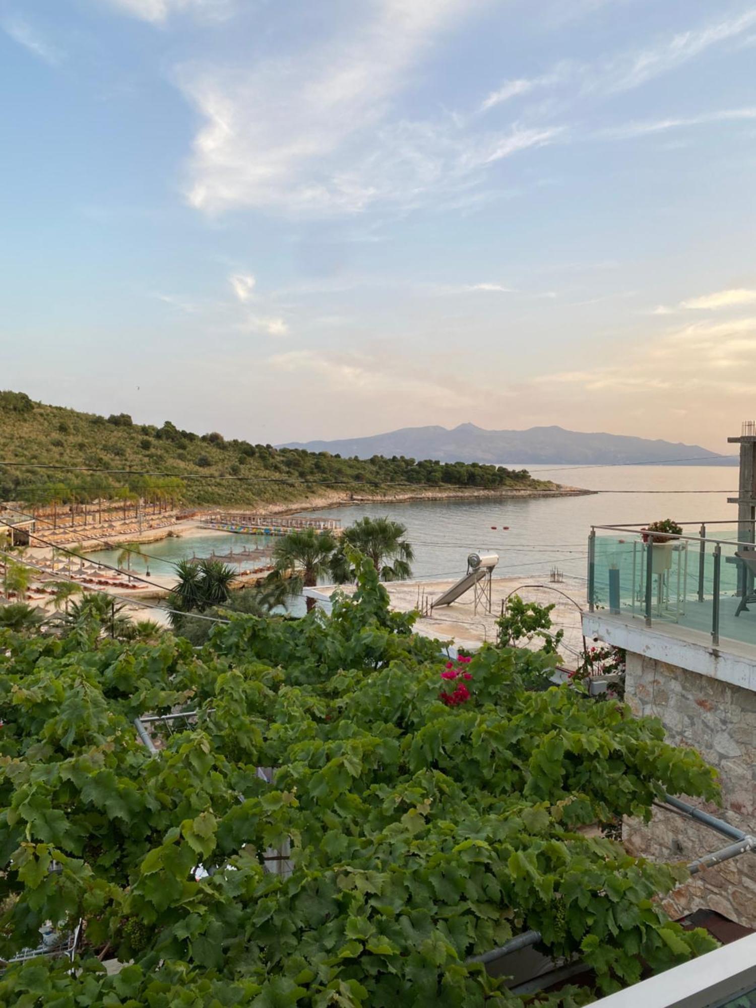 Apartaments Rraku Saranda Extérieur photo